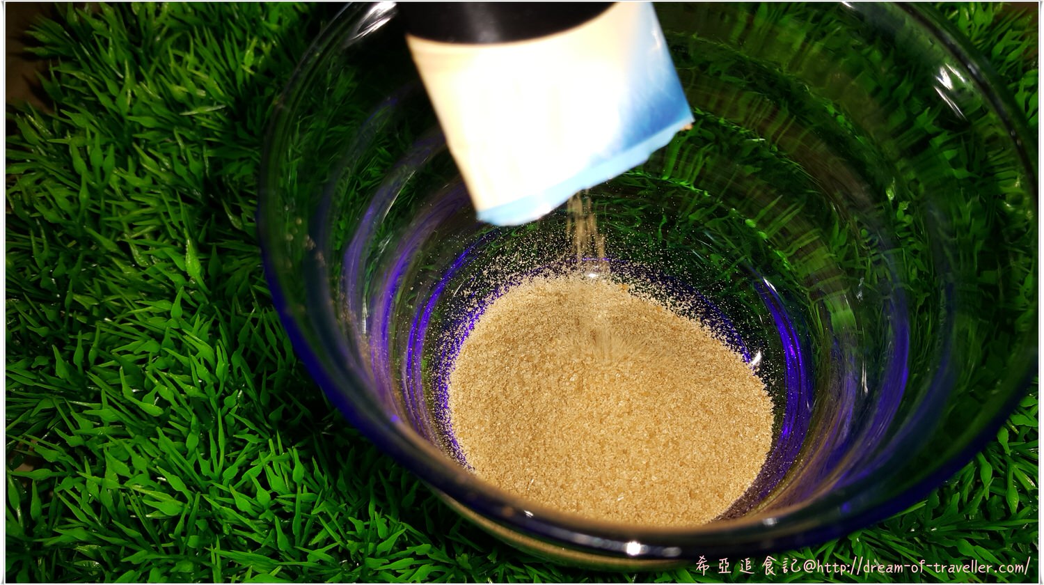 【咖啡推薦】Nescafe雀巢咖啡 の 雀巢三合一冰咖啡 & 雀巢美式冰咖啡 ➽ 超級省錢又消暑 冷水沖泡就可以的   – 全素 / 奶素