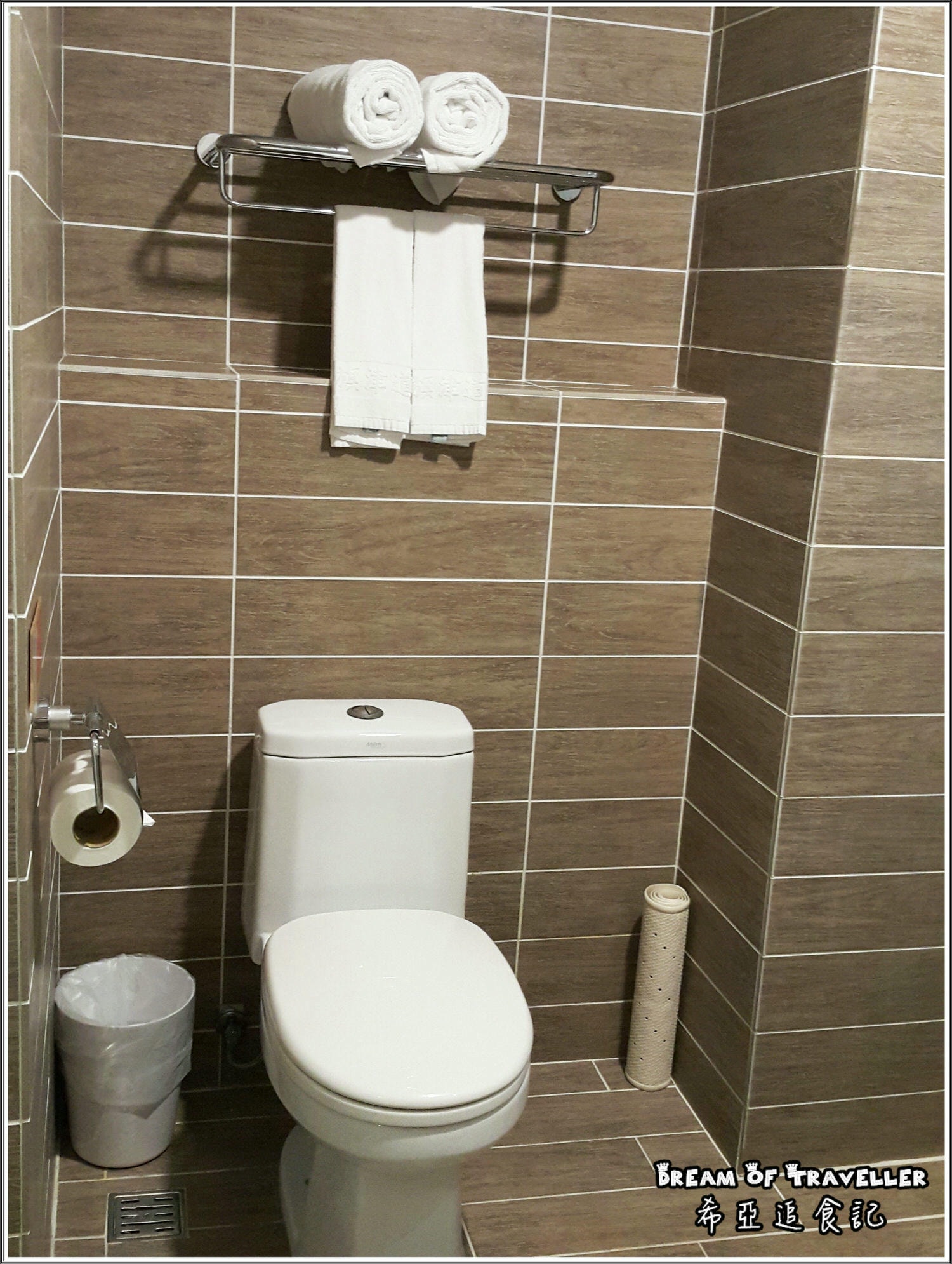 【高雄旗津景點/住宿推薦】高雄旗津黑沙玩藝節 の 旗津道沙灘酒店 & 旗后砲台 & 旗津天后宮 & 星空隧道 (高雄/旗津) ➽ 夏天踏浪 一邊看沙雕 - 第28張圖 旗津道沙灘酒店