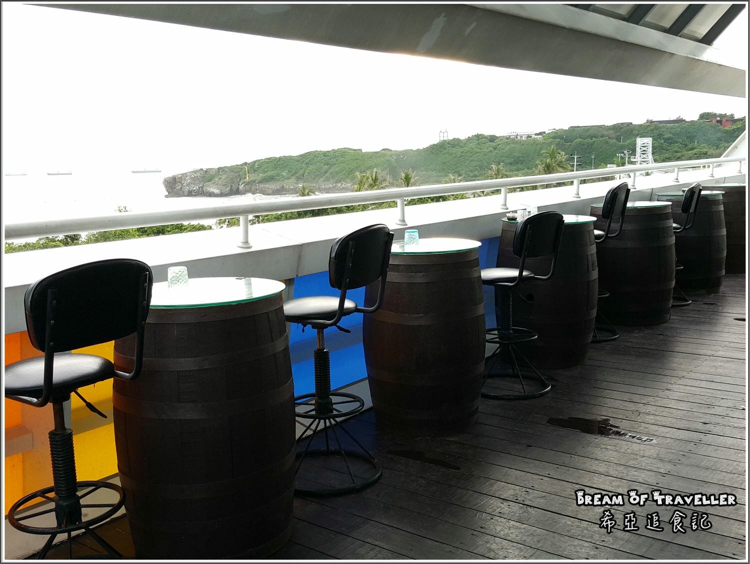 【高雄旗津景點/住宿推薦】高雄旗津黑沙玩藝節 の 旗津道沙灘酒店 & 旗后砲台 & 旗津天后宮 & 星空隧道 (高雄/旗津) ➽ 夏天踏浪 一邊看沙雕 - 第37張圖 旗津道沙灘酒店