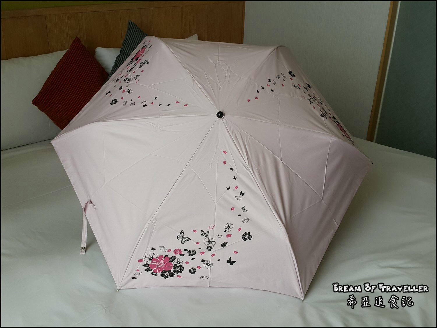【雨傘推薦】雨傘家族 の 《Diana》台灣文創繽紛花語遮光降溫三折傘 ➽ 當作陽傘與雨傘的高級兩用傘 - 第7張圖 雨傘家族