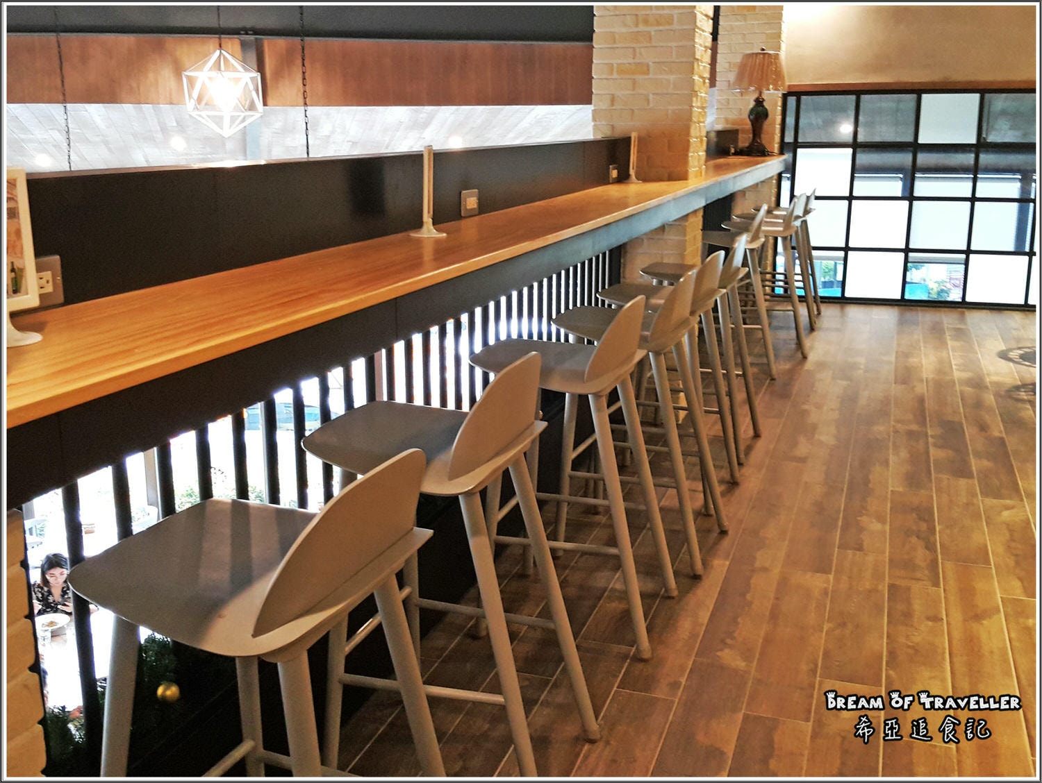 摩吉斯烘焙樂園