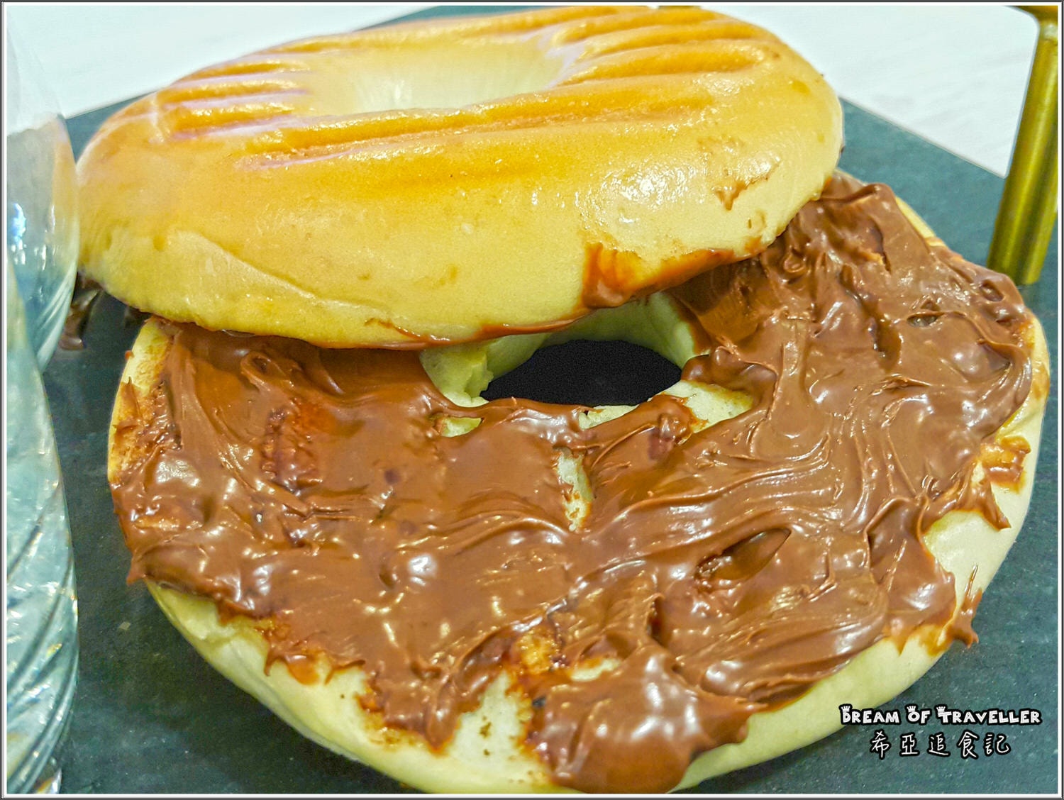 【漢堡/貝果推薦】 Chow Chow Cafe 巧巧咖啡 の 莎莎歐姆蛋佐香料炒野菇 & 很窈宨套餐 & 很滿意套餐 & 野菇派對漢堡 (台中/南屯區) ➽ 繁華都市 休閒好地方 輕食早午餐 精品咖啡 (已停業) - 第28張圖 輕食早午餐