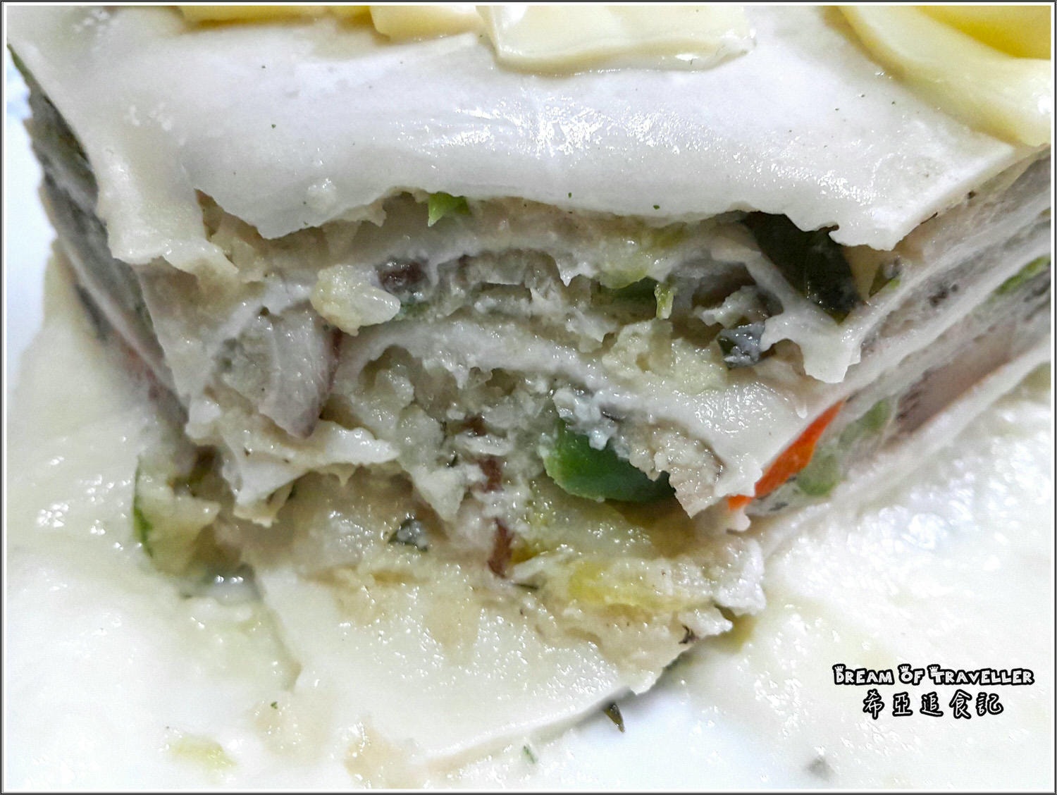 【中式/泰式/義式】素日子 の  六福五彩高麗菜水餃 & 塔香野菇千層麵 & 泰式打拋猴菇 ➽ 不一樣的素食 素食專賣店 – 全素 & 奶素