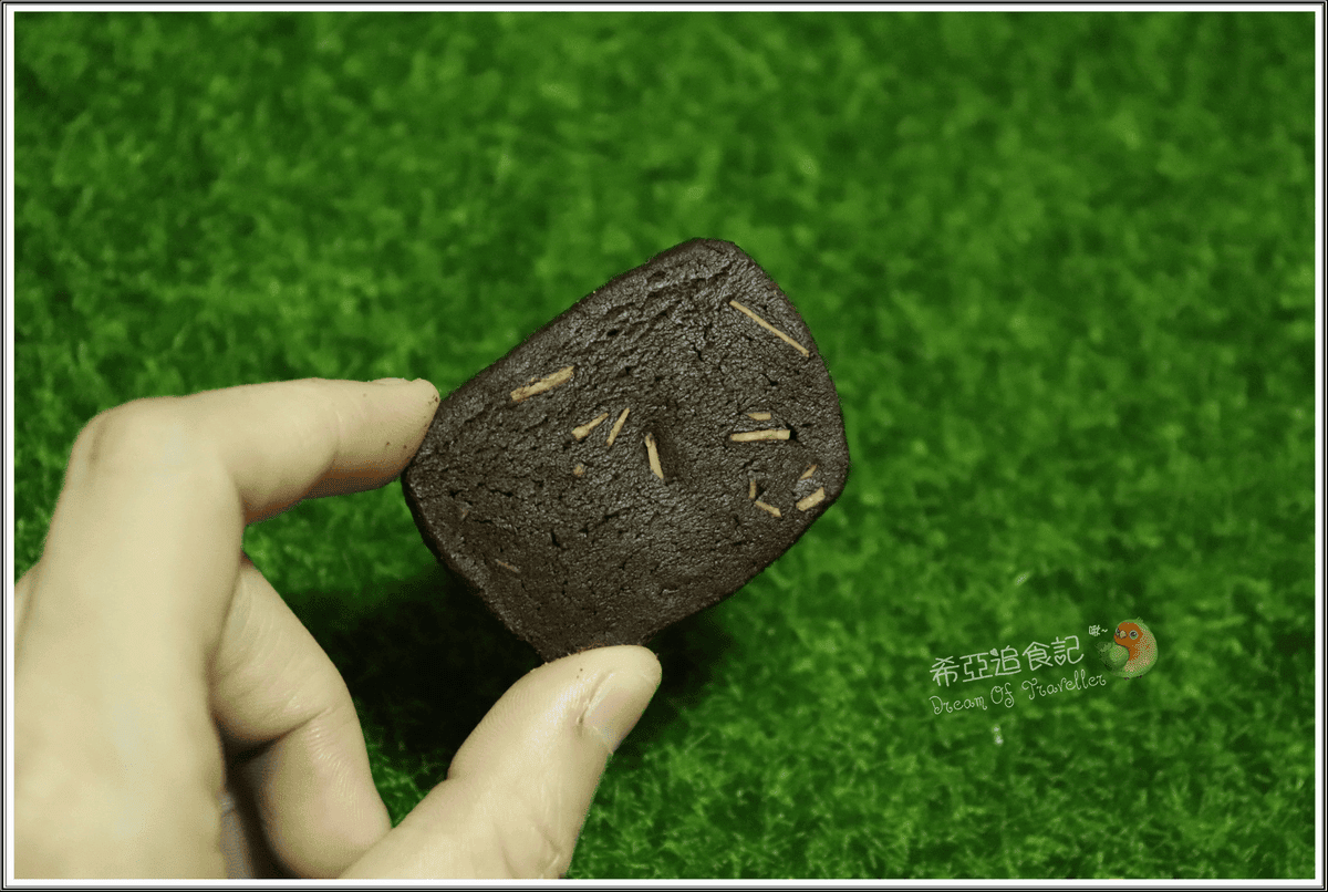 【彌月禮盒，最佳伴手禮盒】沐晞手感烘焙 の 孜然飄香 & 經典巧克力 & 普羅旺斯薰衣草 & 椰香核桃 ➽ 愛不釋手，口味特殊，手工餅乾