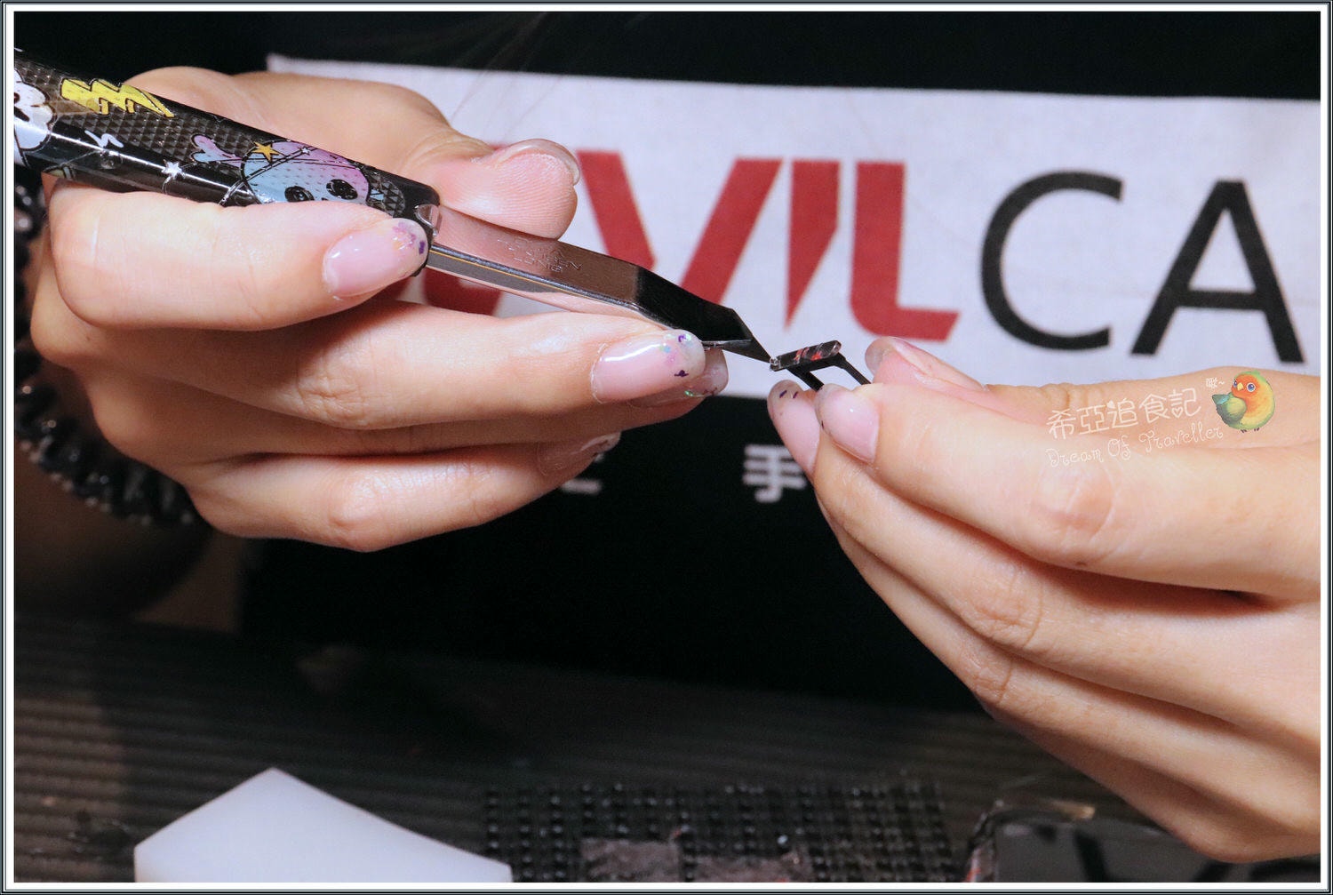 【台中包膜推薦】DEVILCASE の Android zenfone 5 全機包膜 & 螢幕保護貼 & 手機配件(台中/逢甲夜市) ➽ 包君滿意 獨家藝妓花魁精緻包膜圖案