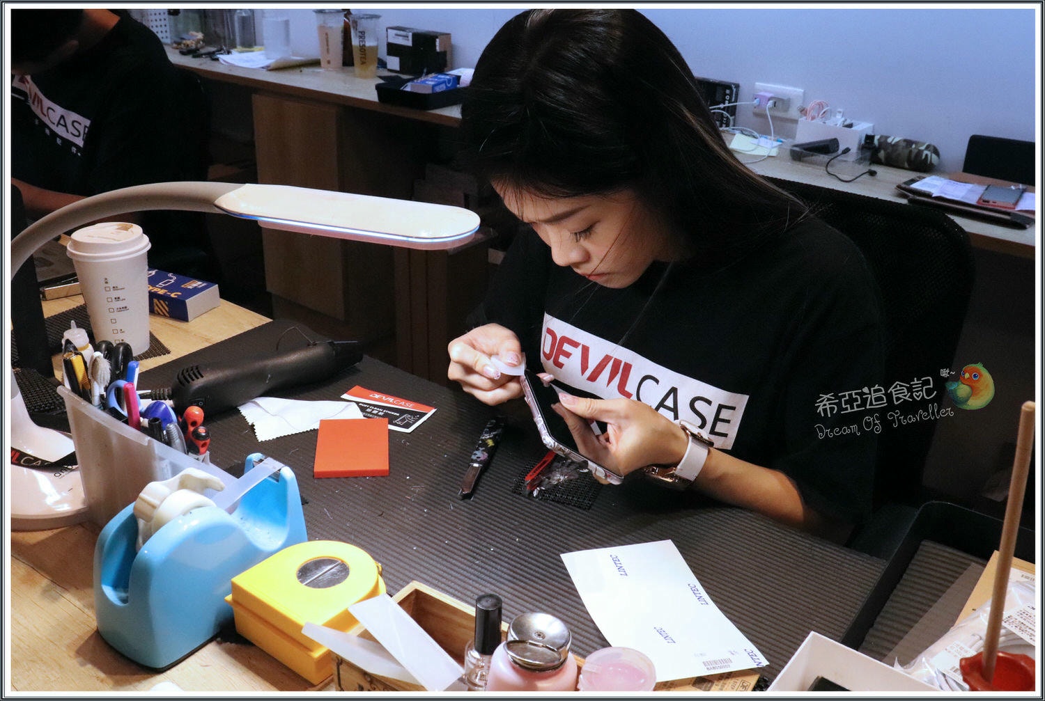 【台中包膜推薦】DEVILCASE の Android zenfone 5 全機包膜 & 螢幕保護貼 & 手機配件(台中/逢甲夜市) ➽ 包君滿意 獨家藝妓花魁精緻包膜圖案