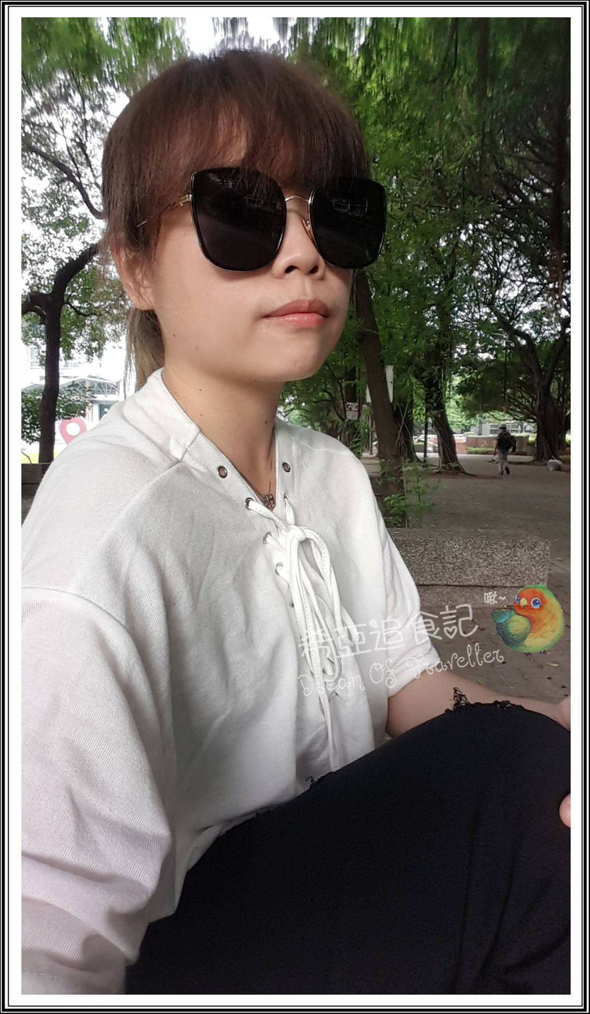 台北捷運圓山站墨鏡