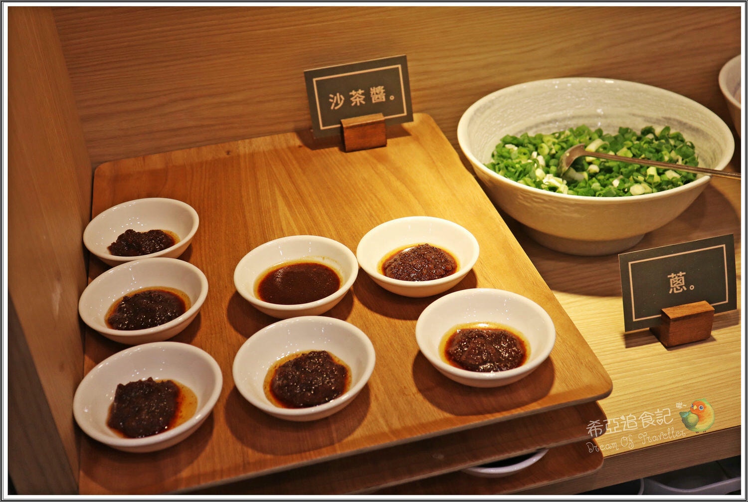 【台中平價小火鍋推薦】黑門甘露 什味鍋物 の 酥皮臭豆腐鍋 & 巧達起司牛奶鍋 & 燒酒雞鍋  (台中/西區) ➽ CP值高，文青風格小火鍋，就在這裡 (已停業)