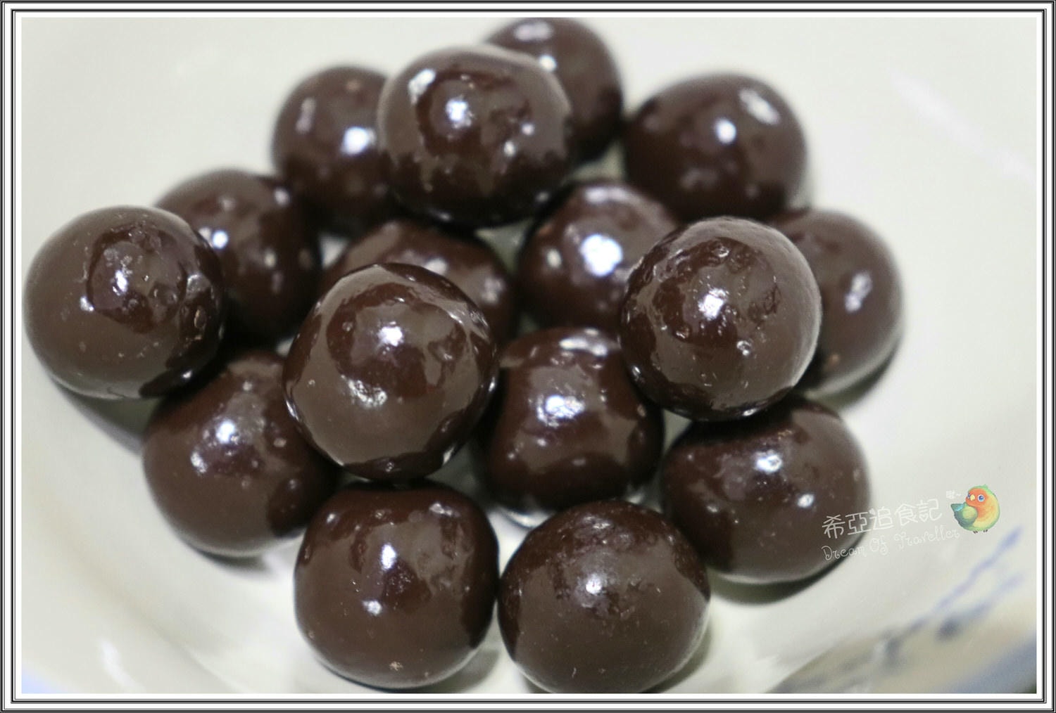 【黑巧克力推薦】明治 の  CACAO系列巧克力 ➽ 犒賞自己，提升生活品味，上班可紓壓巧克力 – 奶素