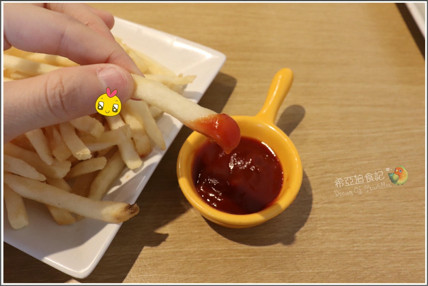 【日式烤飯糰推薦】 三口飯糰 の 杏鮑菇飯糰 & 素食沙拉(舒食便當) & 風味薯條 & 蜂蜜芥末脆薯 (台中/南屯區) ➽ 三角飯糰專家就是在這裡，不論飯糰還是舒食便當都超級美味 – 五辛素