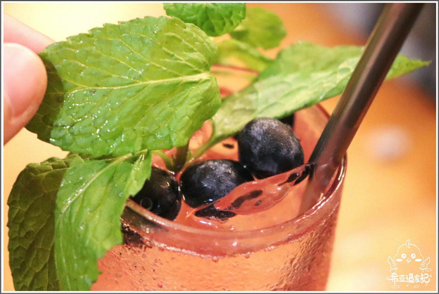 【台中異國餐館推薦】沐沐任性/餐酒/分享空間 の 蔬菜野菇義大利麵 & 天菜 & 你是我的菜 & 檸檬草的味道 & 十分鐘的戀愛  ➽ 異國風餐館，聚會變得超有氣氛 – 五辛素