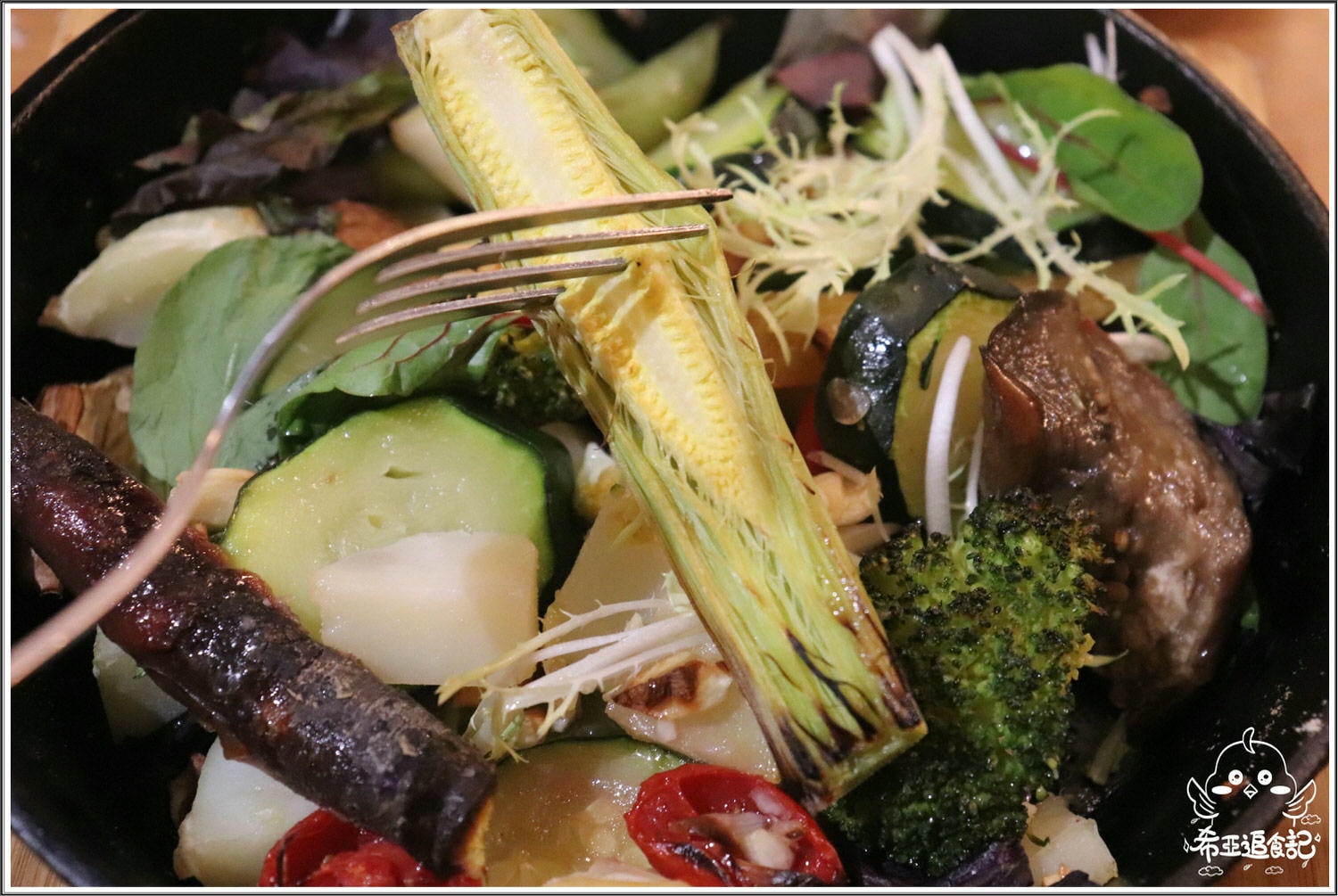 【台中異國餐館推薦】沐沐任性/餐酒/分享空間 の 蔬菜野菇義大利麵 & 天菜 & 你是我的菜 & 檸檬草的味道 & 十分鐘的戀愛  ➽ 異國風餐館，聚會變得超有氣氛 – 五辛素