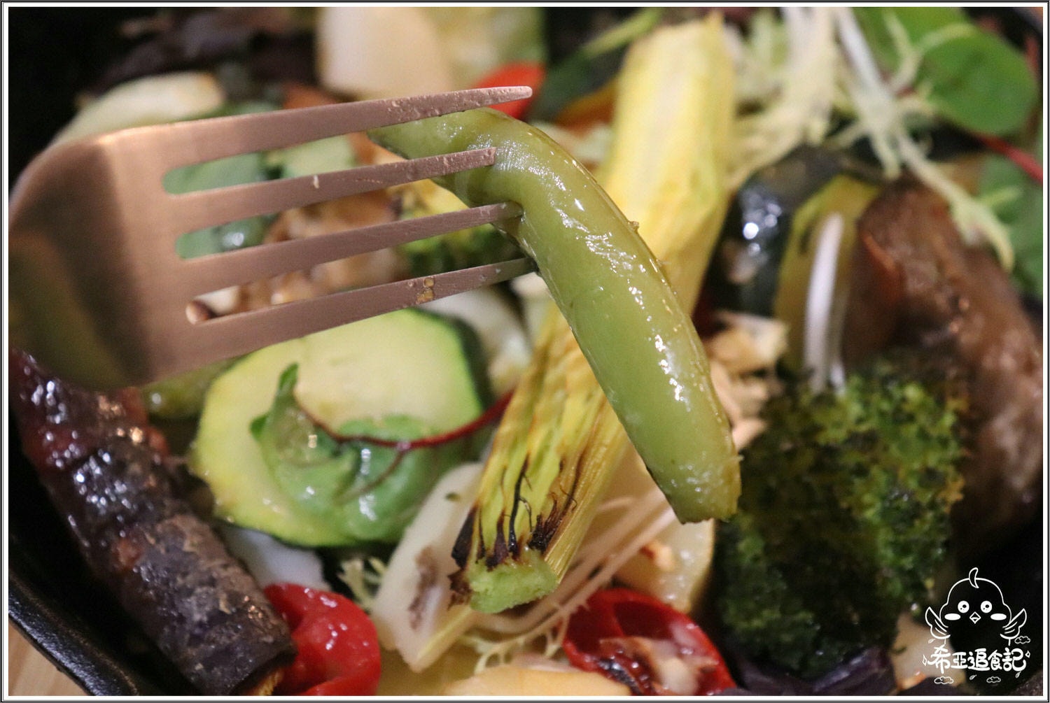 【台中異國餐館推薦】沐沐任性/餐酒/分享空間 の 蔬菜野菇義大利麵 & 天菜 & 你是我的菜 & 檸檬草的味道 & 十分鐘的戀愛  ➽ 異國風餐館，聚會變得超有氣氛 – 五辛素