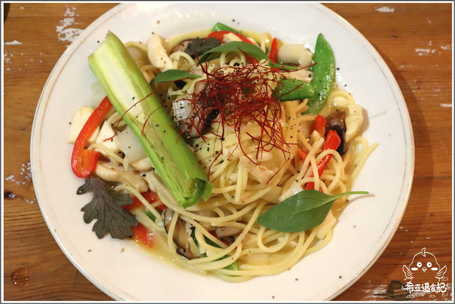 【台中異國餐館推薦】沐沐任性/餐酒/分享空間 の 蔬菜野菇義大利麵 & 天菜 & 你是我的菜 & 檸檬草的味道 & 十分鐘的戀愛  ➽ 異國風餐館，聚會變得超有氣氛 – 五辛素