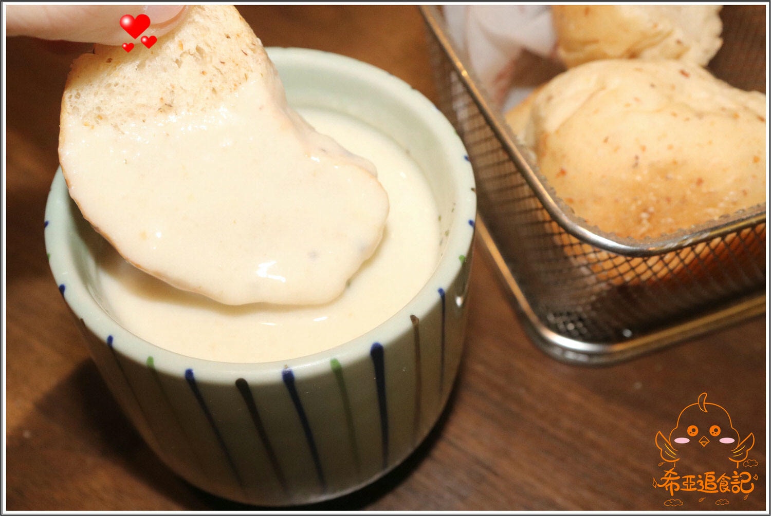 【台中大里餐廳推薦】猴子披薩 の 雙人套餐(太陽下雪地裡的粉紅豬、貝斯勤蜂蜜芥茉雞肉義式燉飯) & 九龍城港式凍檸燒鵝 (台中/大里區) ➽ 聚餐好地點，氣氛佳，套餐系列CP值超高