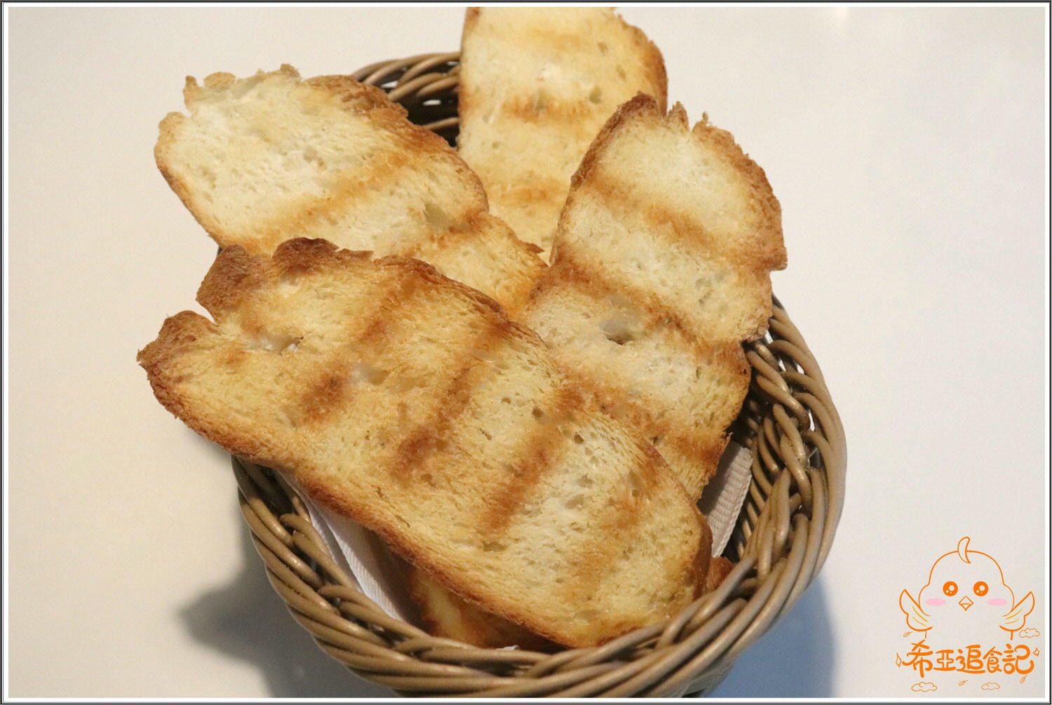 【燉飯/披薩分享】 野菜共合國 の 田園蔬菜芝士披薩 & 蕃茄野菇蘆筍燉飯 (台中/西區) ➽ 台中素食義式料理餐廳，當日濃湯無敵爆好喝  – 素食